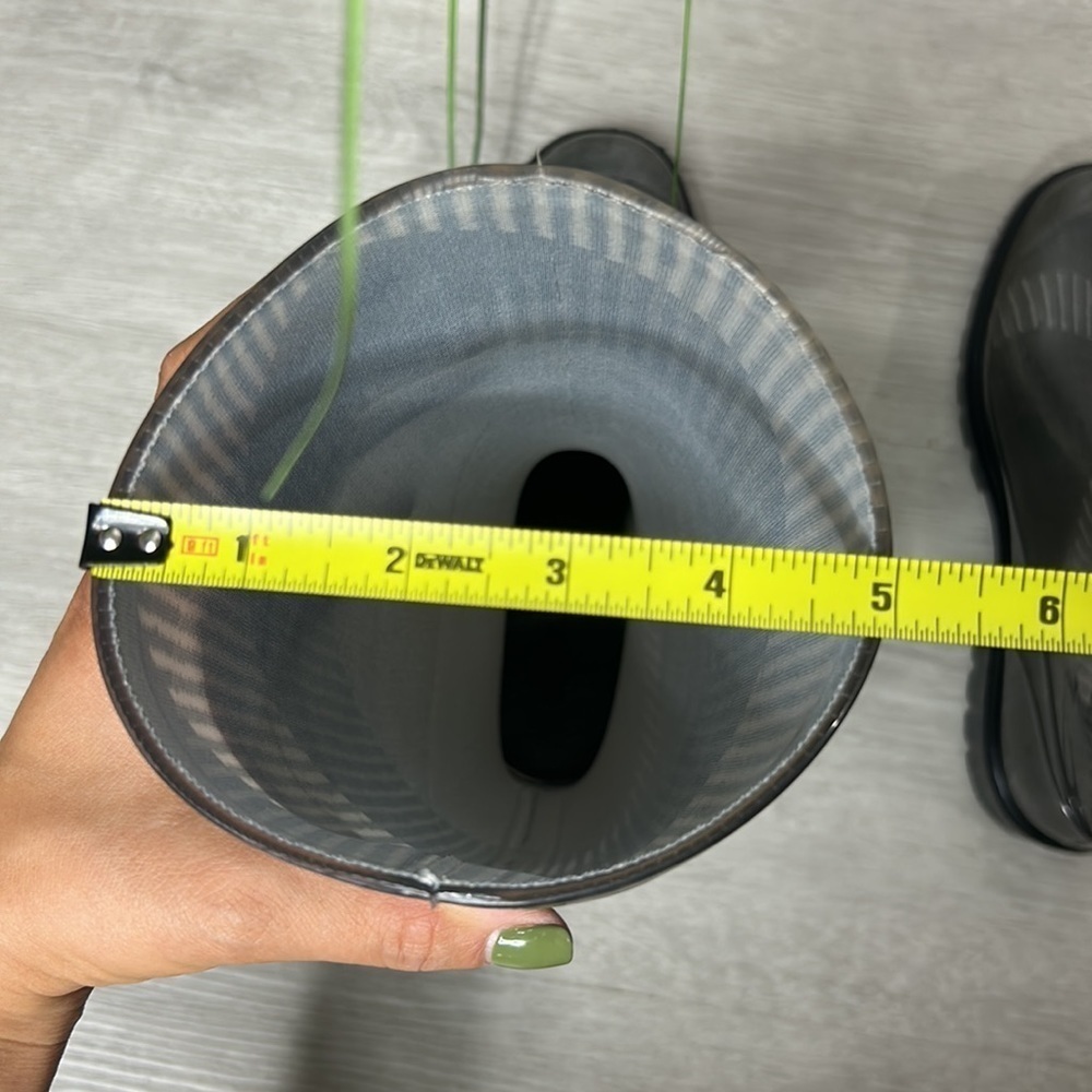 Burberry • plaid check signature rubber winter rain boots - Picture 15 of 16